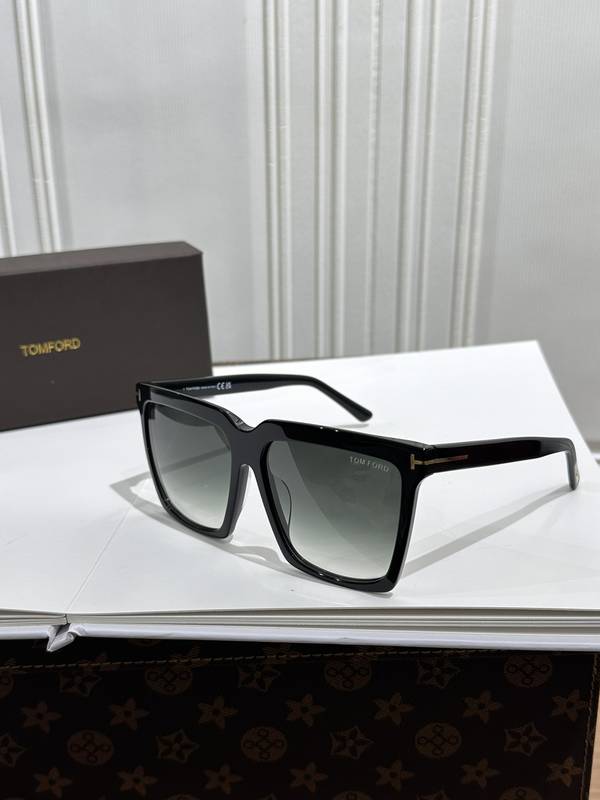 Tom Ford Sunglasses Top Quality TOS01496